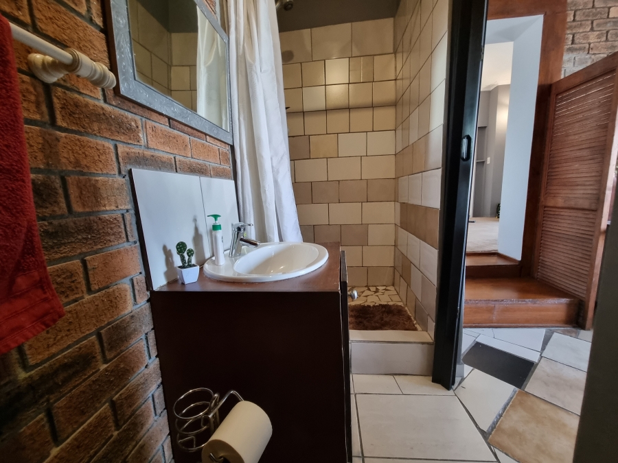 4 Bedroom Property for Sale in Goedehoop Western Cape